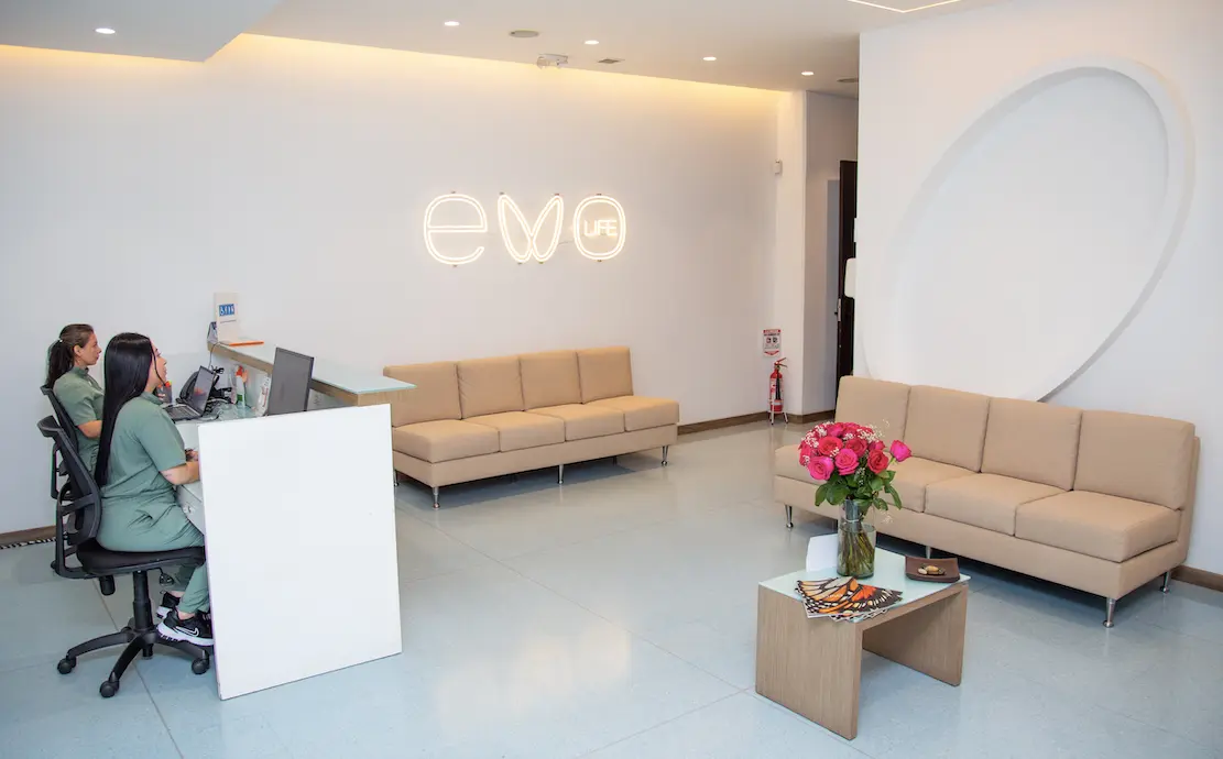 Private waiting area at Evo Cell Clinic in Medellin