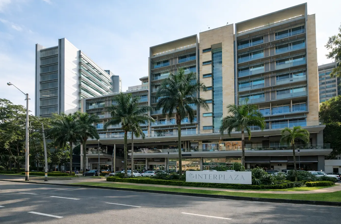 Interplaza medical building in Medellin